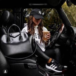 Authentic Givenchy Medium Antigona Black